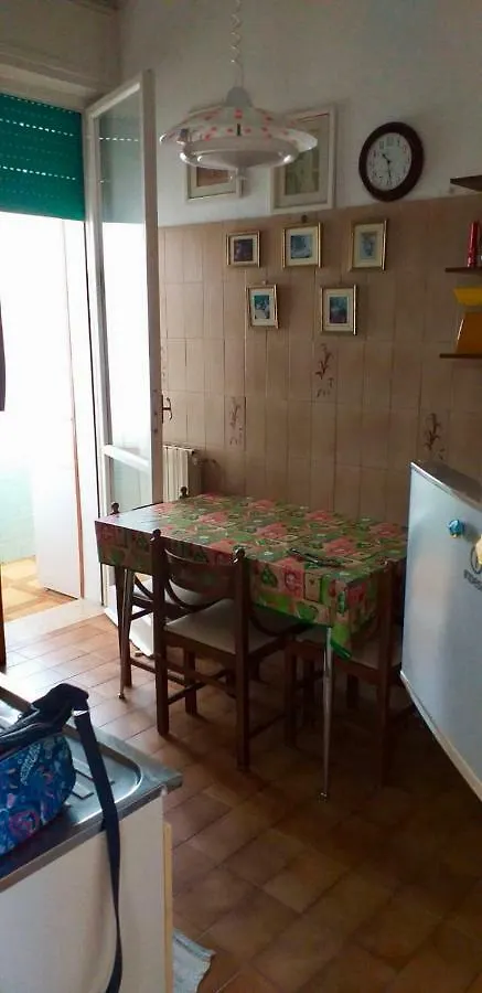 Appartement Via Serri 12 Appartamento Follonica