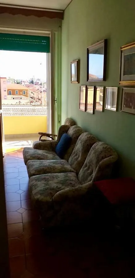 Via Serri 12 Appartamento Follonica Apartment